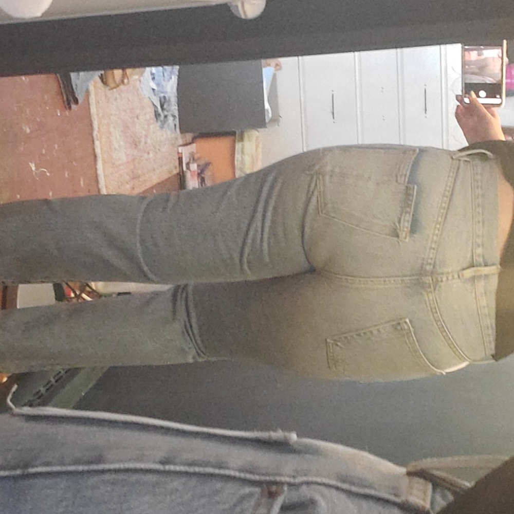 Jeans - Picture 3 of 5